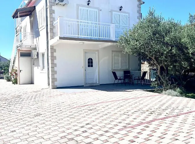 Oliva * Korčula