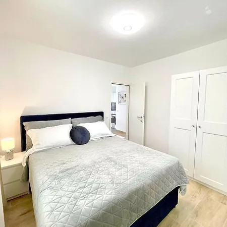 Apartment Oliva *