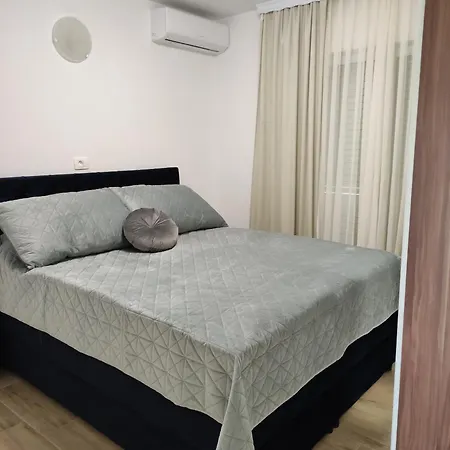 Oliva Apartment