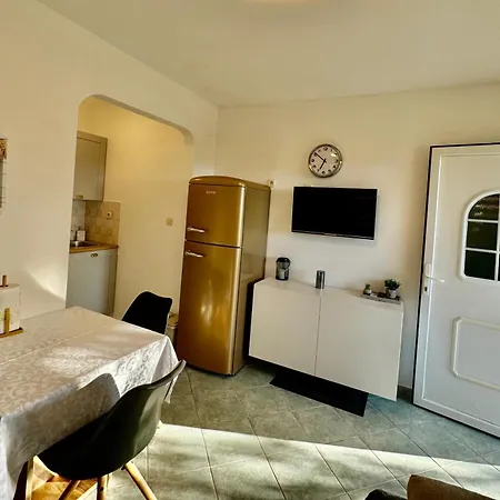 Oliva Apartment